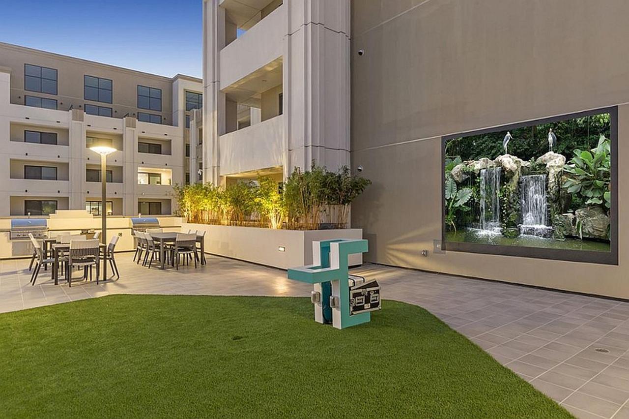 Apartahotel One Lux At The Mansfield Miracle Mile